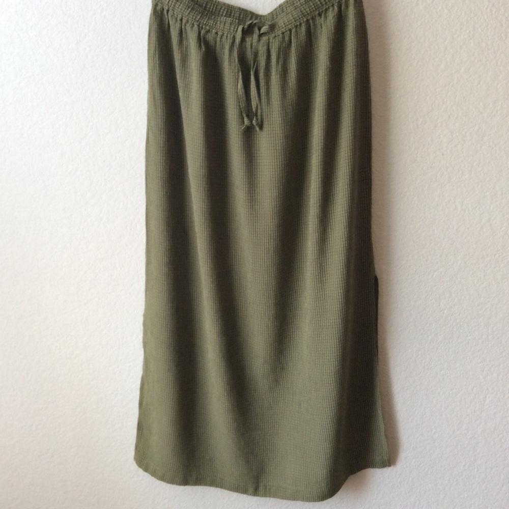 Jones New York Sport Petite Green skirt Sz PM #180